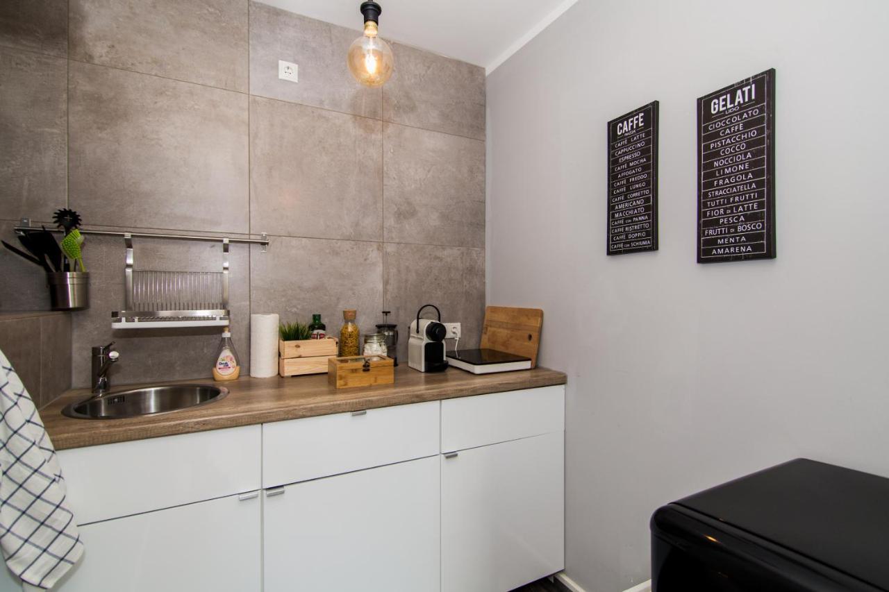 Apartments Kr كولونيا المظهر الخارجي الصورة
